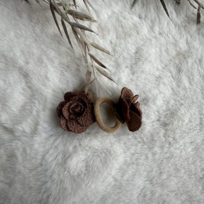 Haar elastiekje roosje mocca